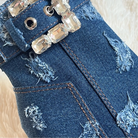 Nine West NWOB Denim & Jeweled High Heeled Stiletto Pointed Toe Bootie Size 7 - Picture 3 of 14